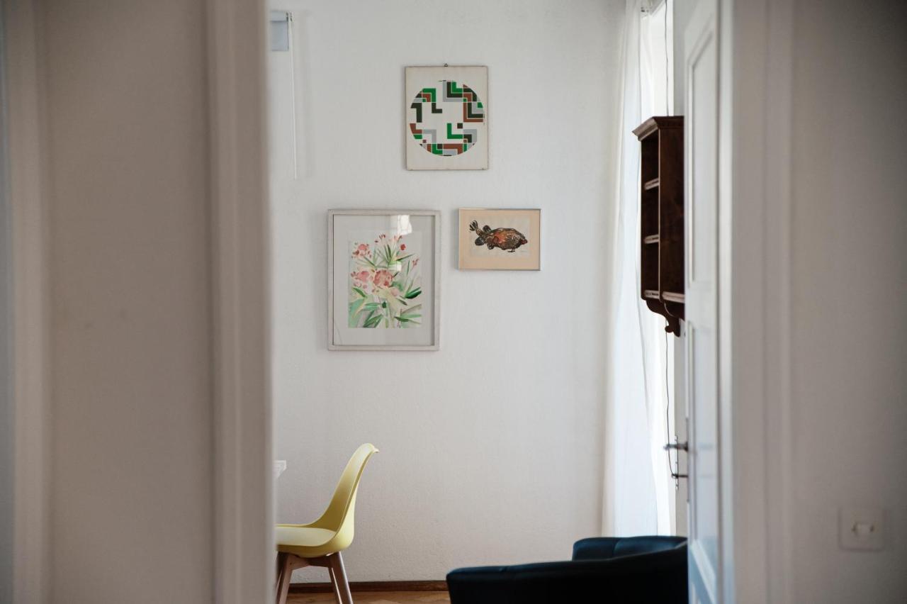Giuka Apartment By Quokka 360 - Close To The Station Massagno Bagian luar foto