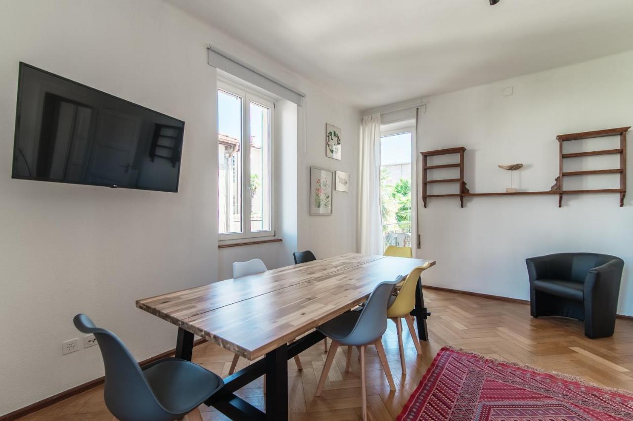 Giuka Apartment By Quokka 360 - Close To The Station Massagno Bagian luar foto