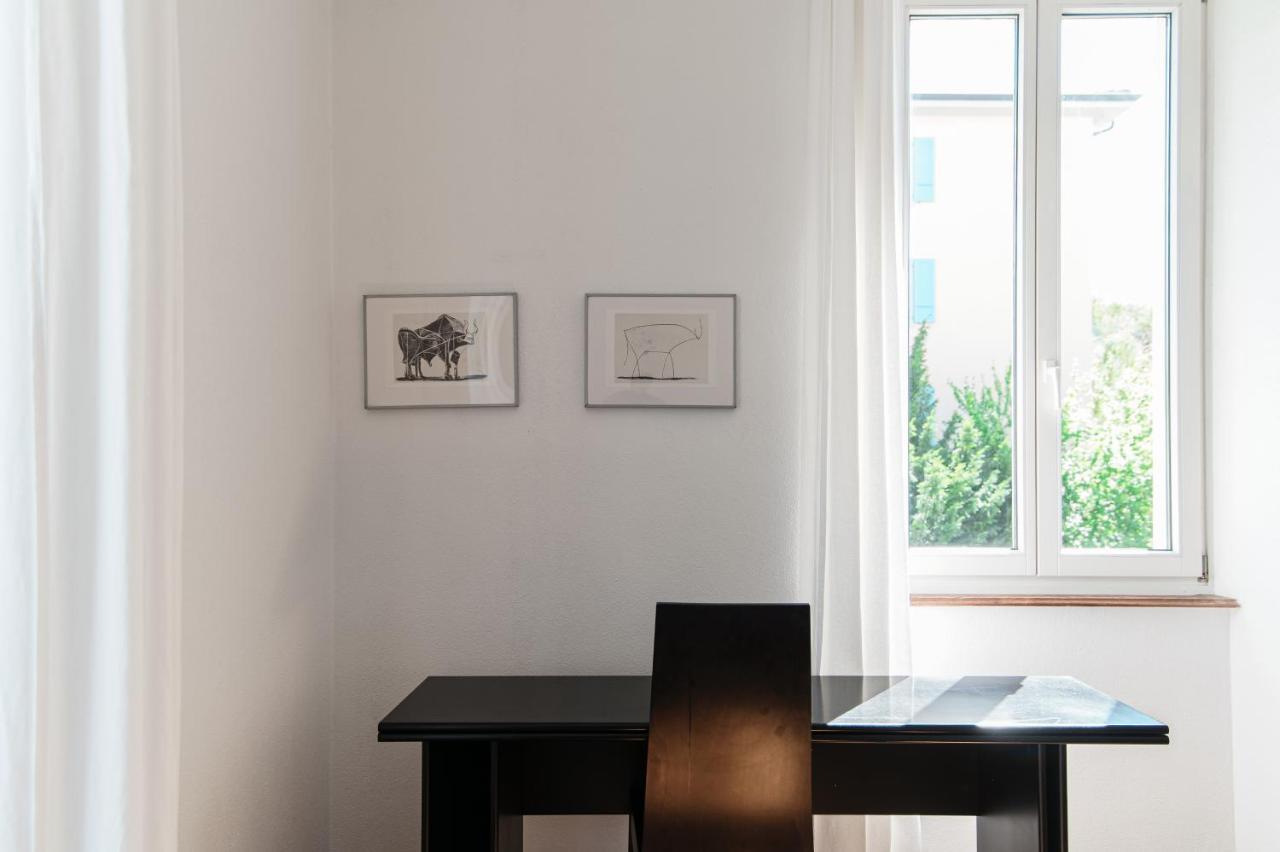 Giuka Apartment By Quokka 360 - Close To The Station Massagno Bagian luar foto