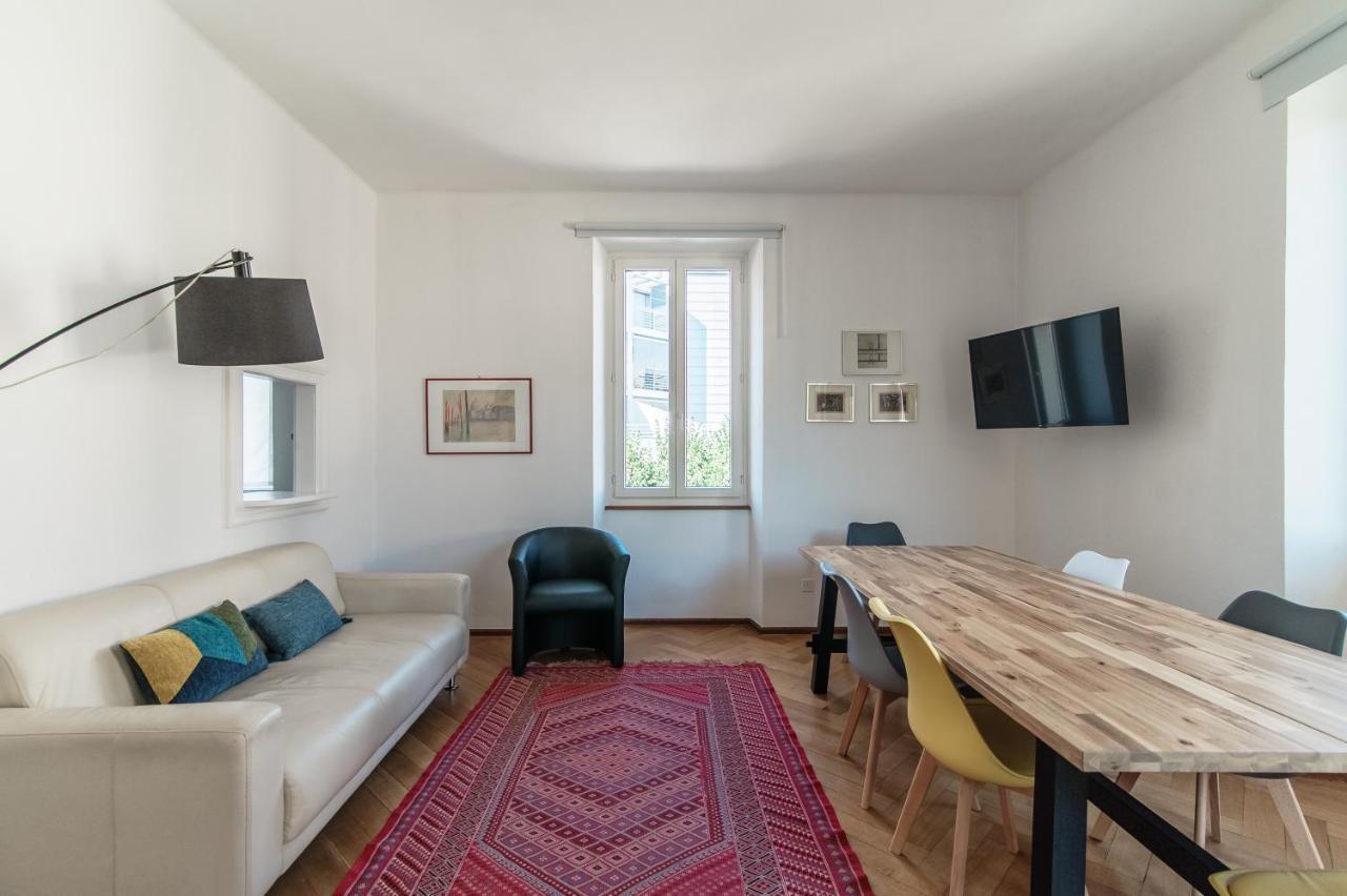 Giuka Apartment By Quokka 360 - Close To The Station Massagno Bagian luar foto